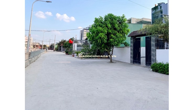 [T2471] Nhà lô góc mặt tiền hẻm kinh doanh đỉnh sát ĐH Tôn Đức Thắng giá 10.x tỷ